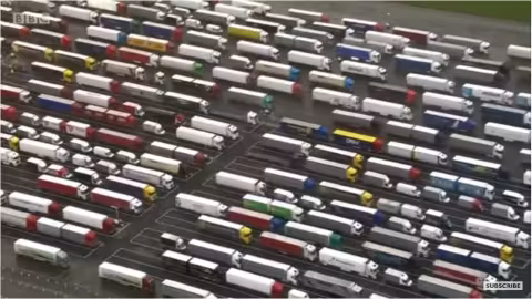 Paris rouvre sa frontière avec le Royaume-Uni : passagers et chauffeurs testés par l’armée