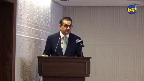Spéculation contre la roupie : « Les banques commerciales concernées ont été sanctionnées », affirme Harvesh Seeegolam