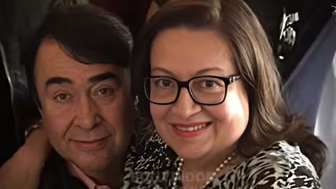 Randhir Kapoor et Babita se remettent en couple après 35 ans de séparation