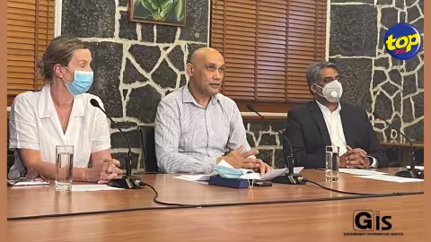 COVID-19: Government aims for ‘herd immunity’ through mass vaccination campaign