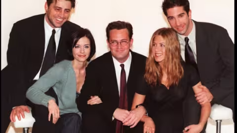 Matthew Perry de Friends se noie dans son Jacuzzi