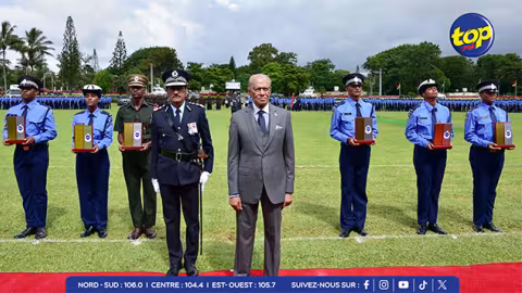  Recrutement dans la force policière : une passing out parade au Gymkhana de Vacoas