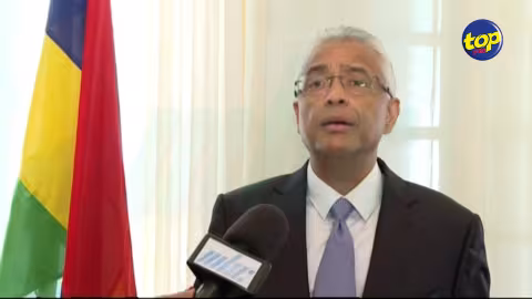 À Chamouny cet après-midi : « Quand ou kokin cash ou cashiette dans coffre-fort, à long terme ou pou démasquer », lance Pravind Jugnauth
