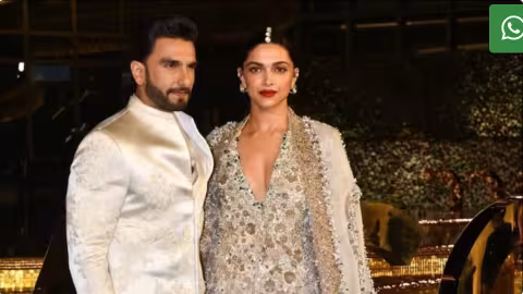 Deepika Padukone et Ranveer Singh émus lors de l’inauguration d’un centre culturel à Mumbai