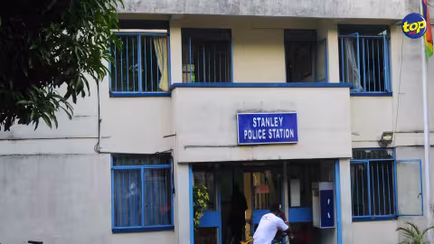 Meurtre à Stanley samedi : Sicalk Seebaluck affirme qu’il a foncé son camion sur la motocyclette de Noorani Caramuth car ce dernier lui réclamait de l’argent depuis 7 ans pour réparations faites sur son véhicule