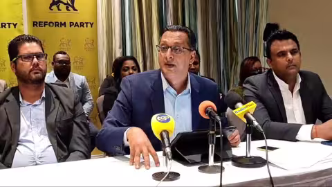 Économie : ‘Sa gouvernement la ine appauvrit population avec so gestion catastrophique’ soutient Roshi Bhadain