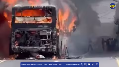 Incendie d'un autobus de la CNT à Chemin-Grenier : Une enquête ouverte sur la sécurité des bus Yutong par le ministère des Transports
