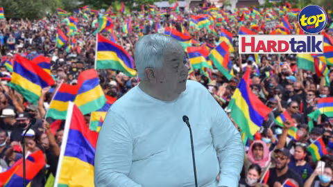 Yvan Martial : ” Donner une majorité de 3/4 à un gouvernement équivaut à lui offrir un chèque en blanc”