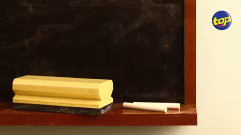 Suite à un désaccord concernant un livre : Un enseignant frappe un élève à coups de ‘duster’