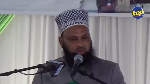Yaum Un Nabi : « La nouvelle génération a tendance à négliger les liens familiaux », constate le maulana Fayyaz Ahmad Naimi