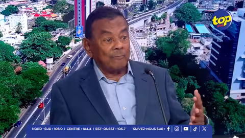Ivan Collendavelloo : « Bérenger so leker kasé parski bann-la pe rod kokin so leker, bann-la pe rod kokin symbol… »
