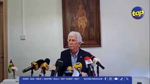 Nominations : « Air Mauritius pe al crash… mo ti dir nou bizin rod Megh Pillay pou redres sa, parski li konpetan ek profesyonel », souligne Paul Bérenger