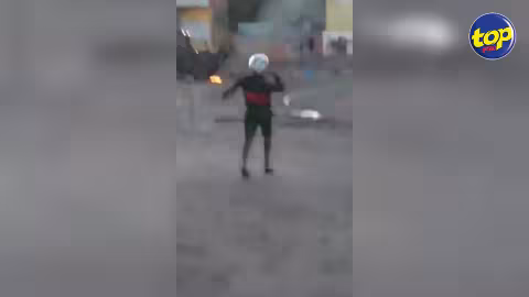 Incidents au Rond-point de Baie du Tombeau ce matin : des projectiles lancés en direction des policiers