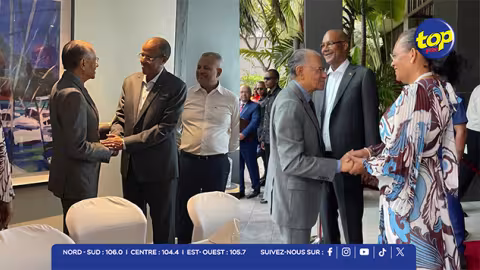 Navin Ramgoolam aux Seychelles : diplomatie et convivialité au menu du Jubilé d’or