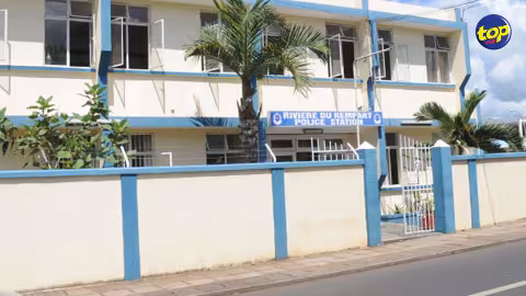 Société : une adolescente devient mère à 15 ans