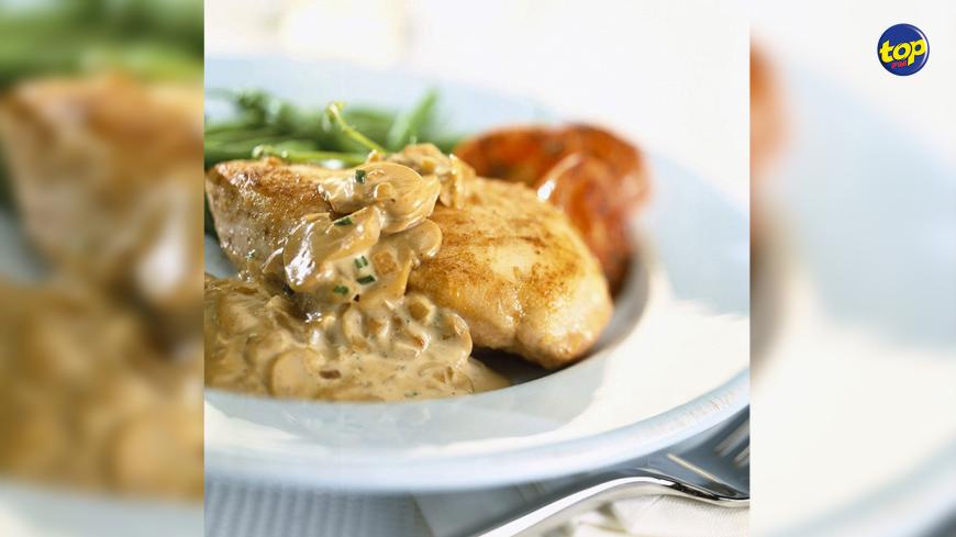 Poulet à la crème et aux champignons